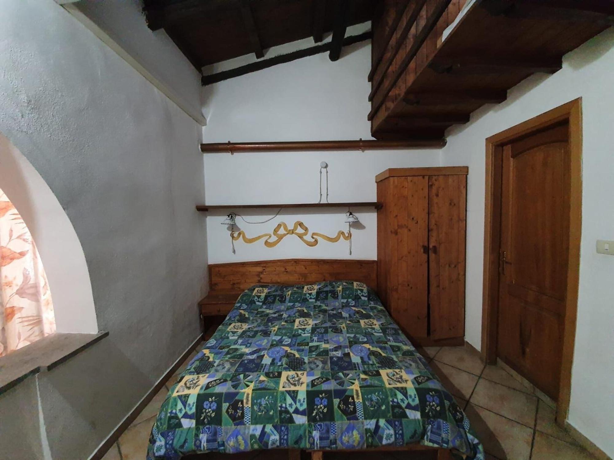 Beautiful In With Shared Swimming Pool Appartement